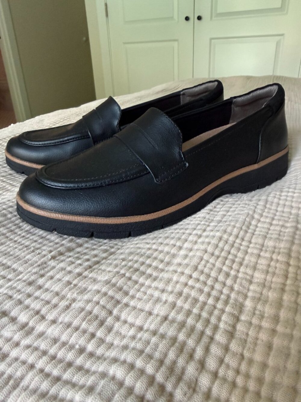 Dr. Scholls Black Loafer